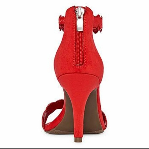 Worthington Strappy Sandals - Picture 4 of 4